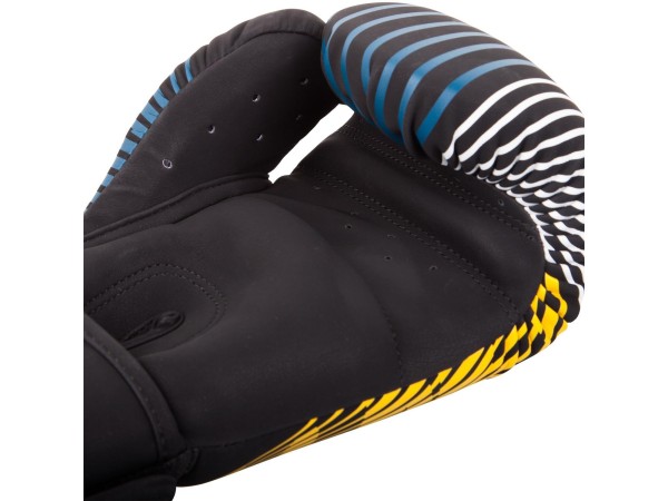Боксови ръкавици Venum Plasma Boxing Gloves black yellow