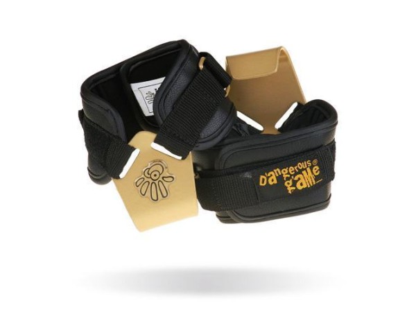 Накитник с кука  Mad Max MFA-330